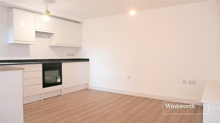 1 Bedroom Flat To Rent In Wood Street, High Barnet, EN5