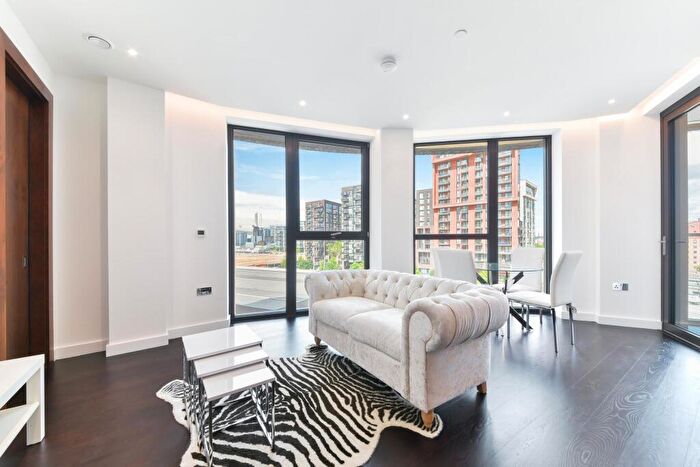 2 Bedroom Apartment To Rent In Haines House, The Residence, London, SW11