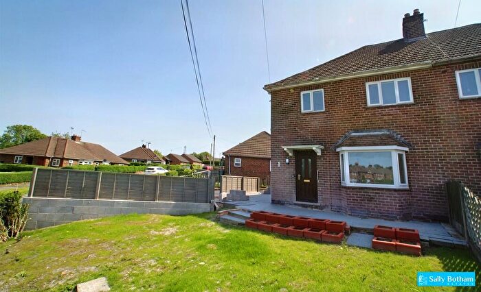 3 Bedroom Semi-Detached House To Rent In Spencer Drive, Somercotes, DE55