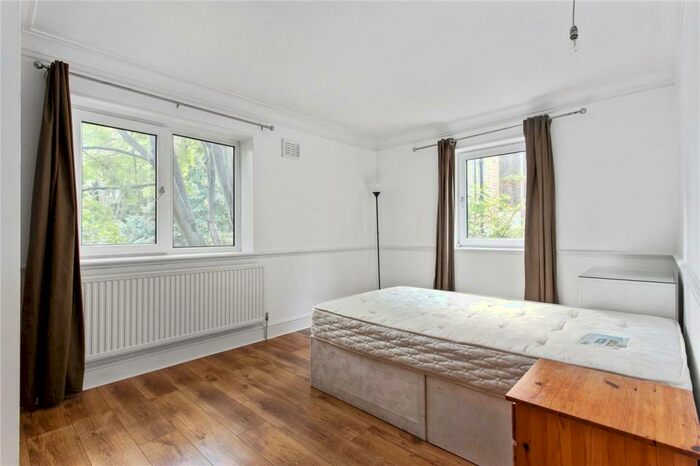 3 Bedroom Apartment To Rent In Highbury New Park, London, N5