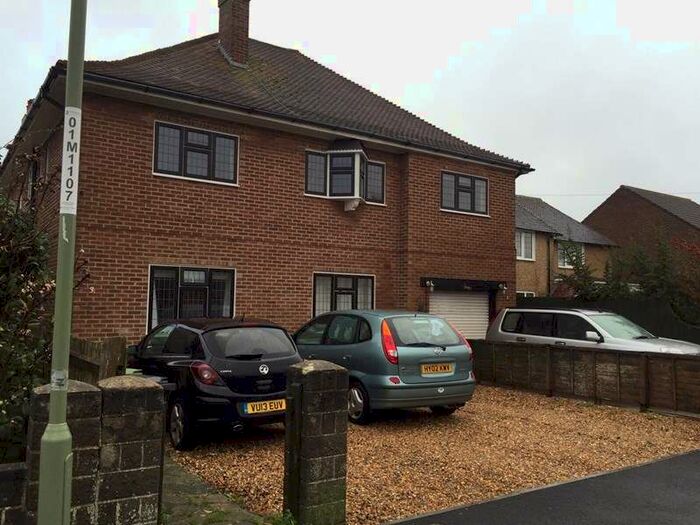 3 Bedroom Apartment To Rent In Montserrat Road, Lee-on-the-solent, Hampshire, PO13