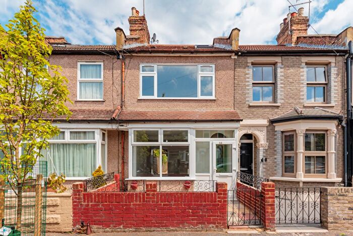 3 Bedroom Terraced House To Rent In Roberts Road, London, E17