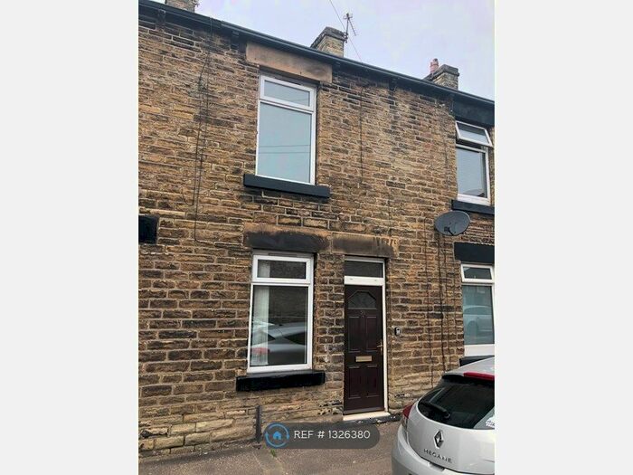 2 Bedroom Terraced House To Rent In Windermere Road, Barnsley, S71