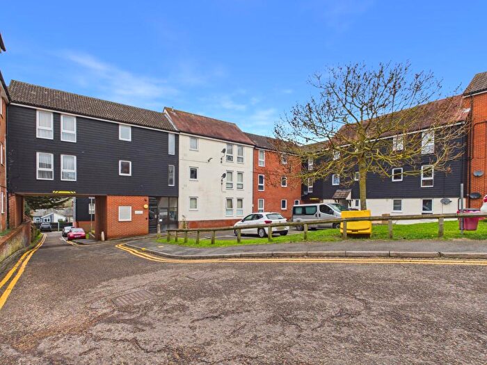 1 Bedroom Apartment For Sale In Elizabeth Way, Halstead, CO9