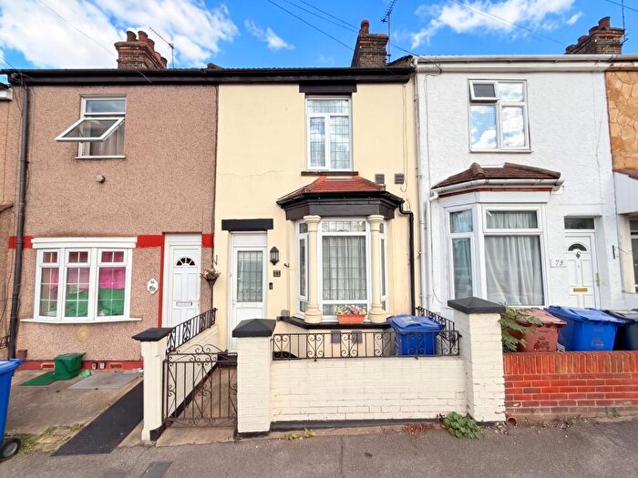 2 Bedroom Terraced House For Sale In Stanley Road, Grays, RM17