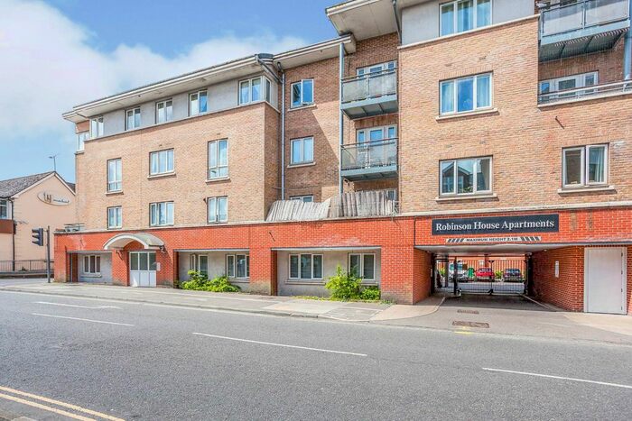 1 Bedroom Flat To Rent In High Street, Crawley RH10