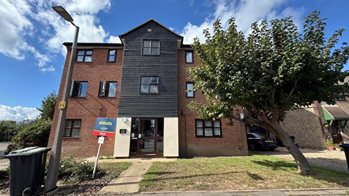 Studio To Rent In Herongate, Shoeburyness, Southend-On-Sea, SS3