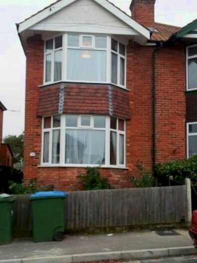 5 Bedroom Semi-Detached House To Rent In Sirdar Road, Highfield, Southampton, SO17