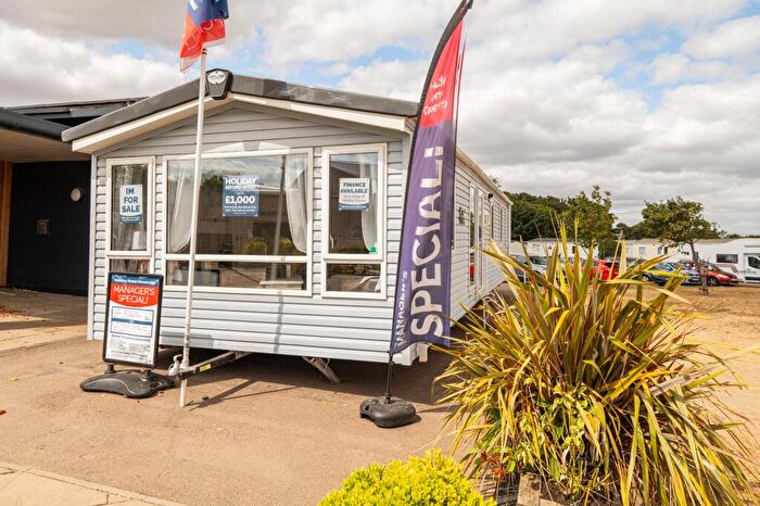 3 Bedroom Park Home For Sale In Broadland Sands Holiday Park, Corton, NR32