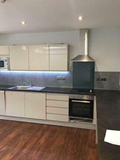 1 Bedroom Flat To Rent In Hyde Terrace, Leeds, LS2