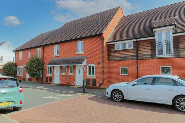 2 Bedroom Terraced House To Rent In Fragorum Fields, Fareham, PO14