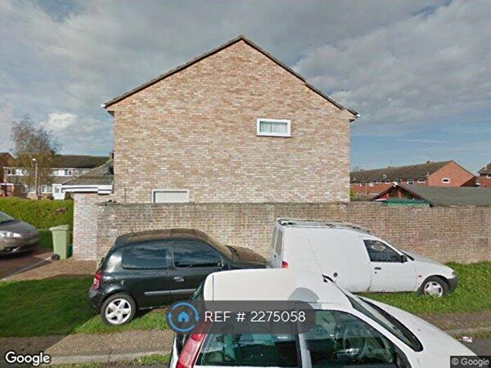 3 Bedroom Terraced House To Rent In Tiffany Close, Bletchley, MK2