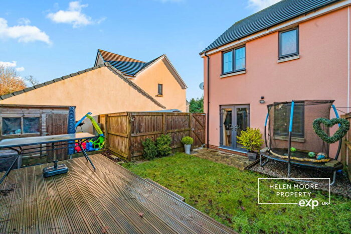 2 Bedroom Semi-Detached House For Sale In Sunnydale Close, Ivybridge, Devon, PL21