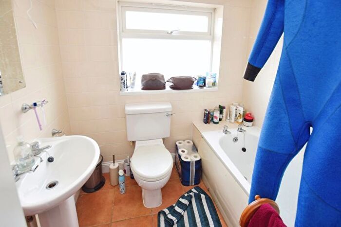 3 Bedroom Terraced House For Sale In Sandford Walk, Newtown, Exeter, EX1