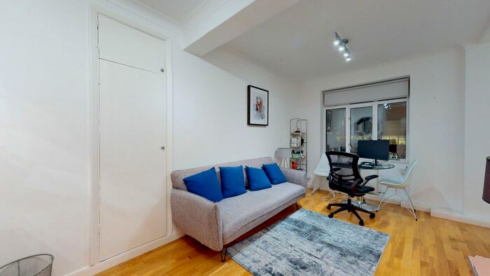 Studio To Rent In Euston Road, London, NW1