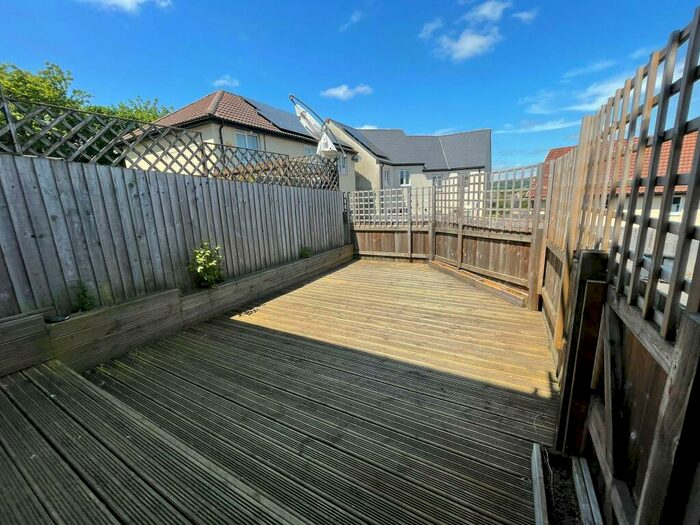 2 Bedroom House To Rent In Flax Meadow, EX13