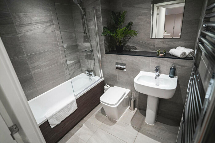 2 Bedroom Apartment To Rent In Great Central, Sheffield, Yorkshire, S3
