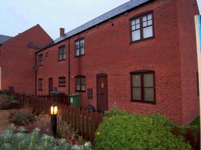 3 Bedroom Semi-Detached House To Rent In New Village Mews, Morley, LS27