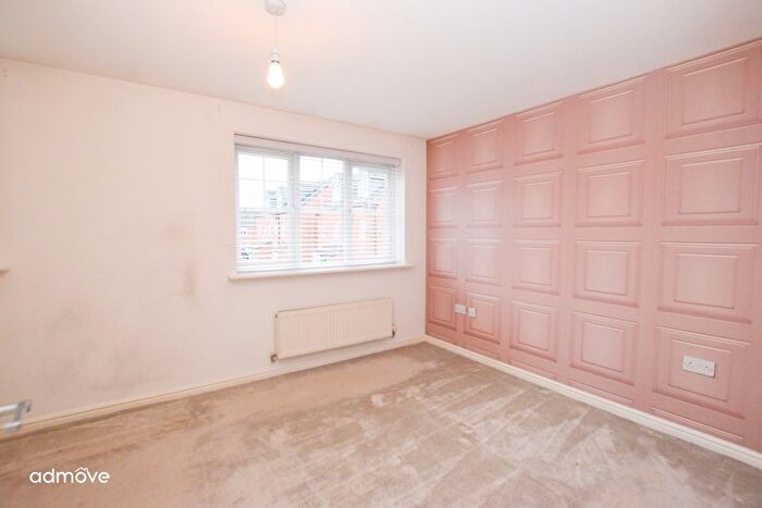 3 Bedroom Detached House For Sale In Kerridge Drive, Warrington, WA1