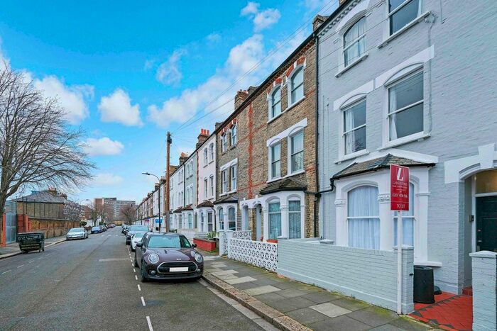 1 Bedroom Flat To Rent In Delaford Street, London, SW6