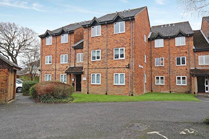 1 Bedroom Flat To Rent In Saffron Court, Yarrow Way, Locks Heath, SO31