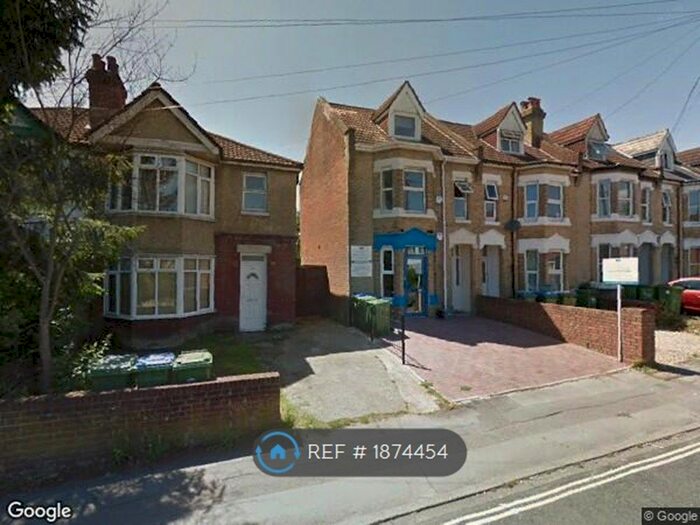 6 Bedroom Semi-Detached House To Rent In University Road, Southampton, SO17