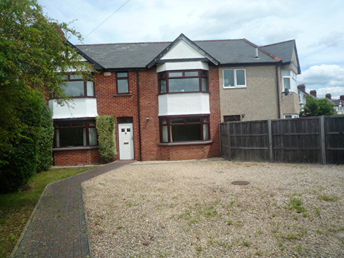 2 Bedroom Apartment To Rent In Lytton Road, Oxford, OX4