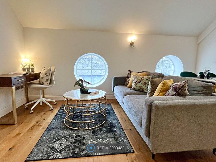 2 Bedroom Flat To Rent In St Marys House, Nottingham, NG1