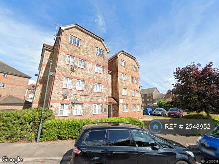 1 Bedroom Flat To Rent In Thamesmead, London, SE28