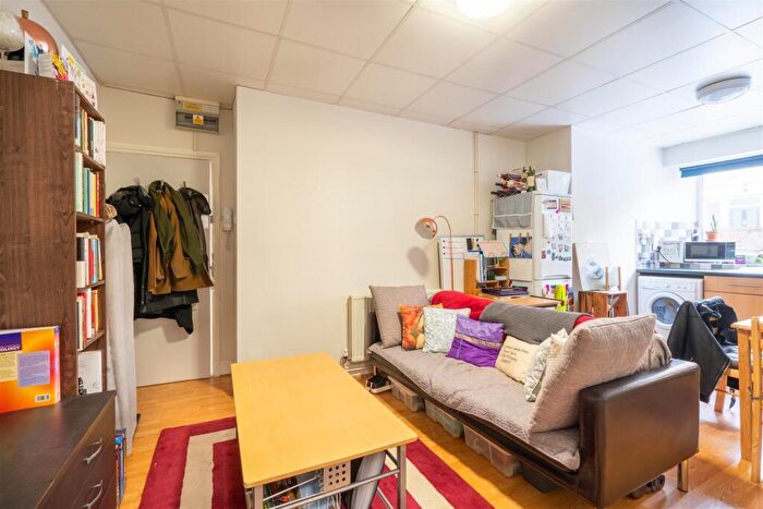 1 Bedroom Flat To Rent In Flat, Crookesmoor Road, Crookesmoor, S10
