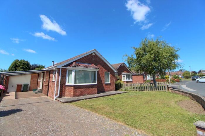 3 Bedroom Detached Bungalow For Sale In Swainsea Drive, Pickering, YO18