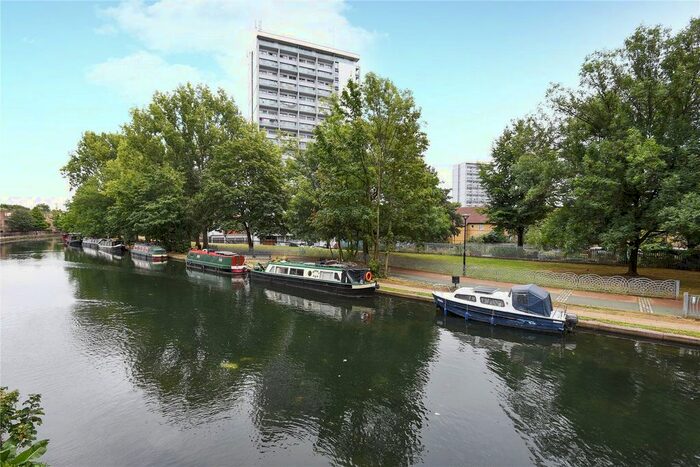 1 Bedroom Flat To Rent In Waterfront Apartments, Little Venice, W9