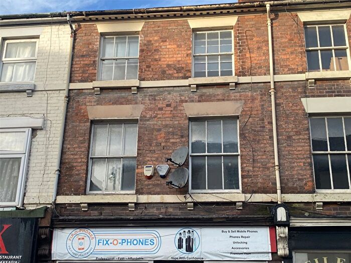 3 Bedroom Maisonette To Rent In Berriew Street, Welshpool, Powys, SY21