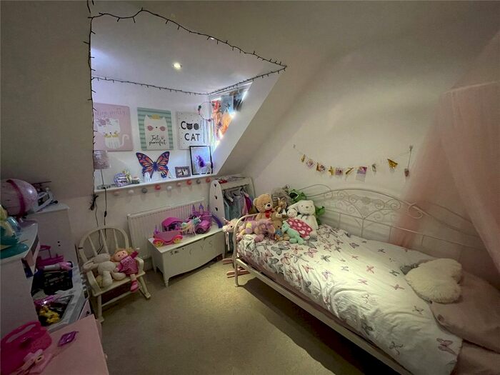 2 Bedroom Flat To Rent In Leicester Road, Barnet, EN5