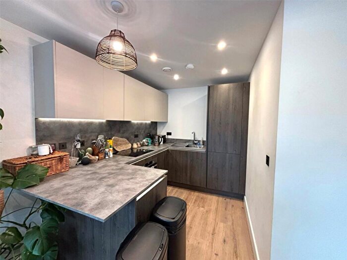 2 Bedroom Apartment To Rent In The Barker, Snow Hill Wharf, Shadwell Street, Birmingham, B4