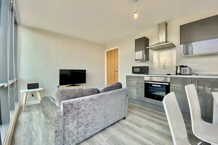 2 Bedroom Apartment To Rent In East Point, LS9