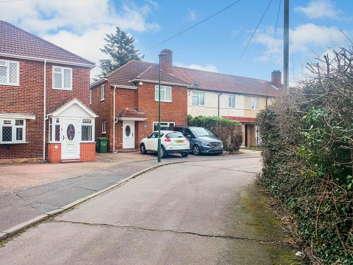 4 Bedroom End Of Terrace House To Rent In Mill Farm Crescent, Hounslow, TW4