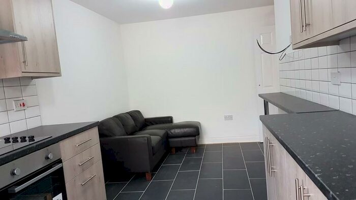 5 Bedroom Terraced House To Rent In Wendiburgh Street, Canley, CV4