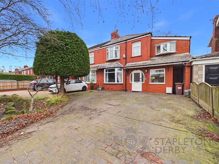 4 Bedroom Semi Detached House For Sale In Bleak Hill Road, St. Helens, WA10