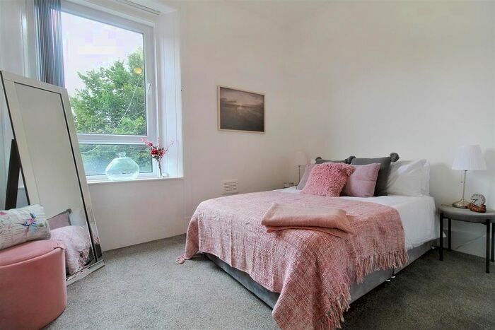 2 Bedroom Flat For Sale In Canal Street, Braehead, Renfrew, PA4