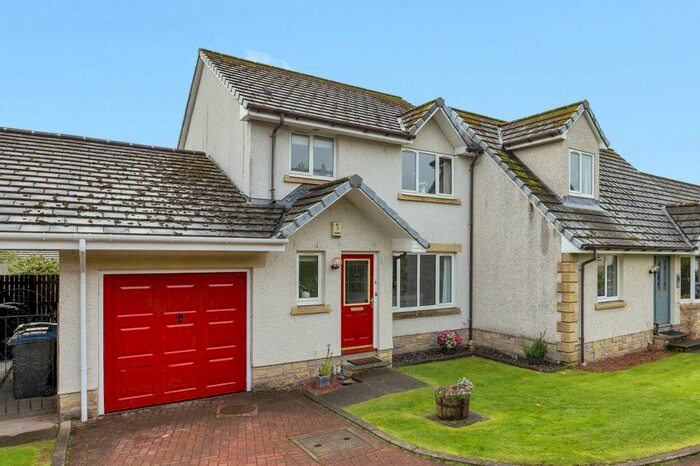 3 Bedroom End Of Terrace House For Sale In Dryburn Park, West Linton, EH46