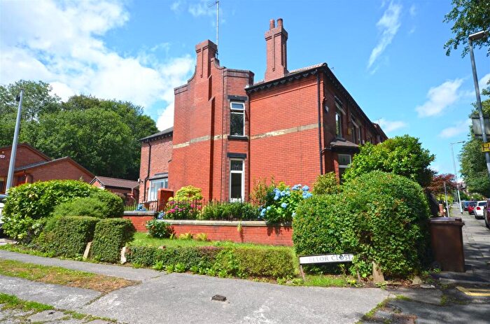 3 Bedroom End Of Terrace House For Sale In Mellor Road, Ashton-Under-Lyne, OL6
