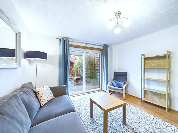 1 Bedroom Terraced House To Rent In Swanston Muir, Edinburgh, Midlothian, EH10