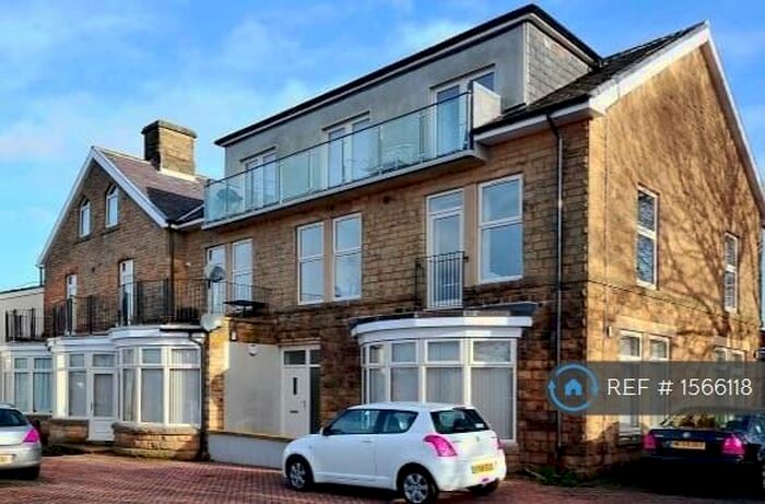 3 Bedroom Flat To Rent In Derbyshire Lane, Sheffield, S8
