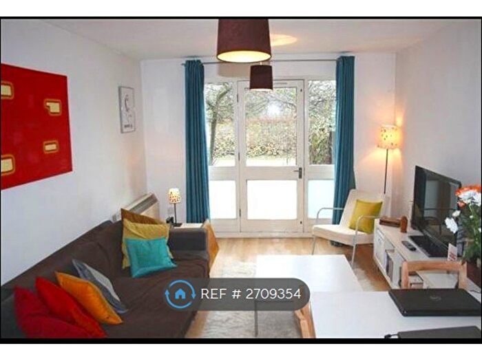 1 Bedroom Flat To Rent In Burges Road, London, E6
