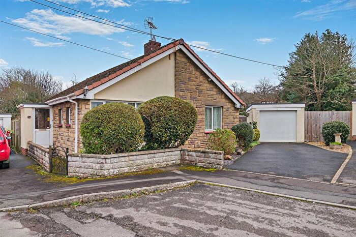 3 Bedroom Detached Bungalow For Sale In Stowey Park, Yatton, Bristol, BS49