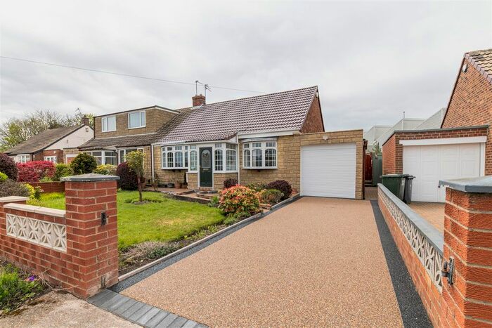 2 Bedroom Semi-Detached Bungalow To Rent In Angerton Avenue, Shiremoor, Newcastle Upon Tyne, NE27