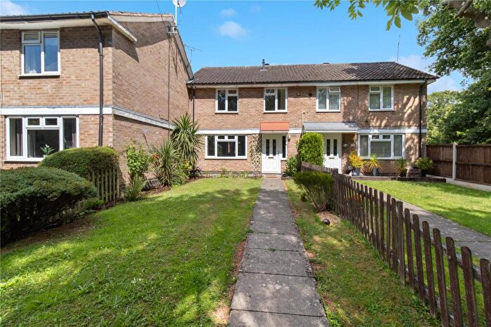 3 Bedroom Terraced House For Sale In Swans Walk, Alvechurch, Birmingham, B48