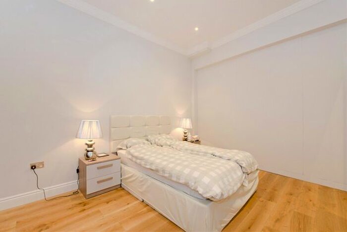 1 Bedroom Flat To Rent In Green Lanes, Newington Green, N16