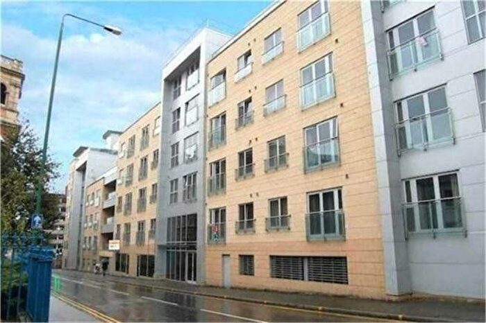 2 Bedroom Flat To Rent In North West, Talbot Street, Nottingham, NG1